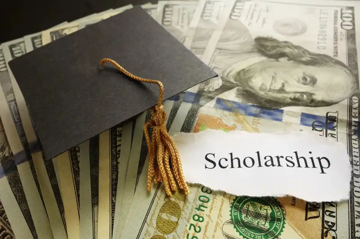 A Complete Guide on Australia Scholarships for International Students